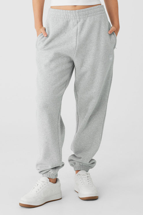 alo Women's Cuffed Renown Heavy Weight Sweatpant - Athletic Heather Grey