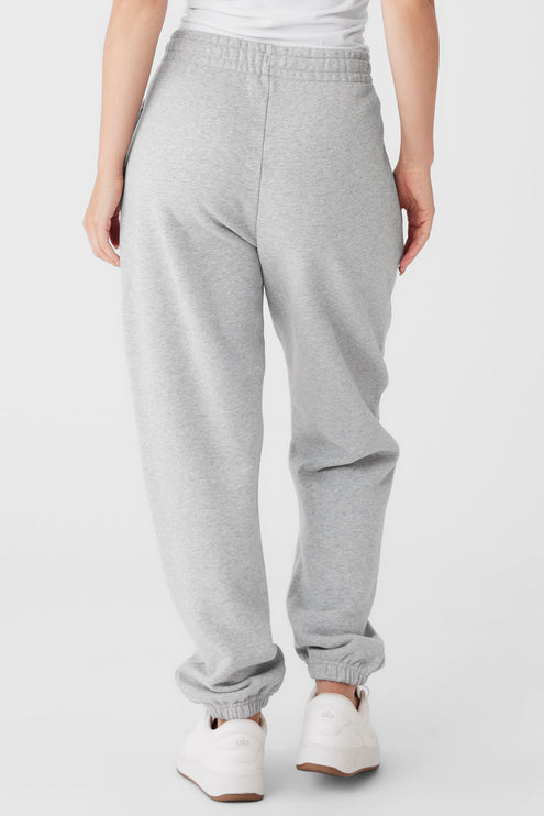 alo Women's Cuffed Renown Heavy Weight Sweatpant - Athletic Heather Grey