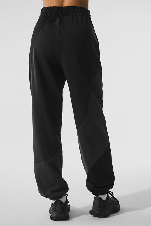 alo Women's Make Waves Sweatpant - Vintage Black Tonal