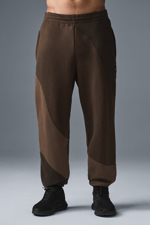 alo Men's Make Waves Sweatpant - Espresso Tonal