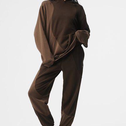 alo Women's Make Waves Sweatpant - Espresso Tonal