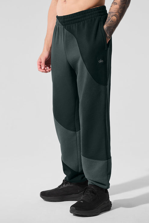 alo Men's Make Waves Sweatpant - Charcoal Green Tonal
