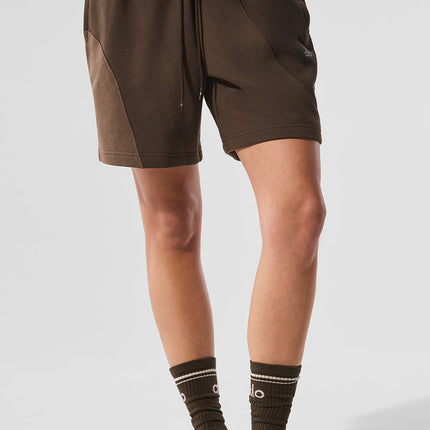 alo Women's 7" Make Waves Short - Espresso Tonal
