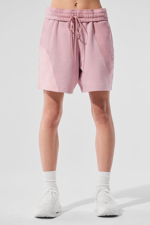 alo Women's 7" Make Waves Short - Sunset Pink Tonal