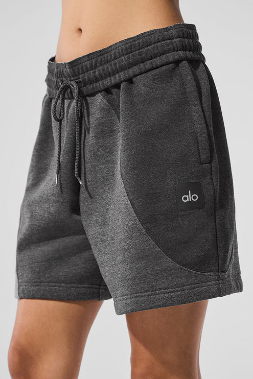 alo Women's 7" Make Waves Short - Dark Heather Grey Tonal