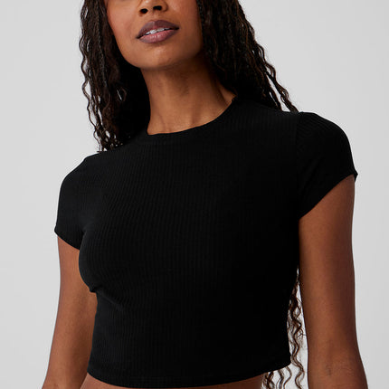 alo Women's Ribbed Sea Coast Cropped Short Sleeve Tee - Black