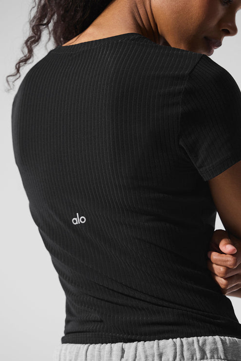 alo Women's Ribbed Sea Coast Tee - Black