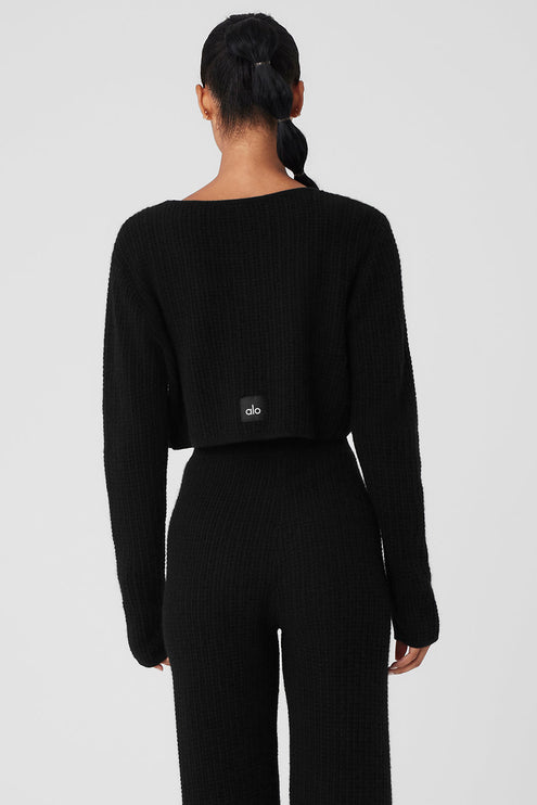 alo Women's Cashmere Plush Waffle Cropped Long Sleeve - Black