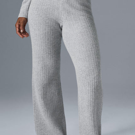 alo Women's Cashmere High-Waist Plush Waffle Pant - Athletic Heather Grey