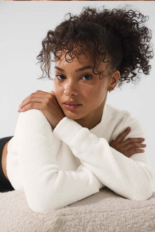 alo Women's Snuggle Up Sweater Cropped Cardigan - Ivory