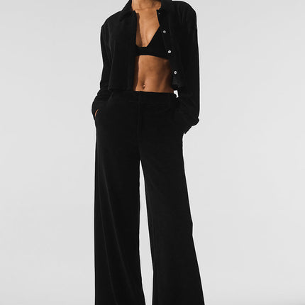 alo Women's Micro Corduroy Cropped Dreamer Button Down - Black