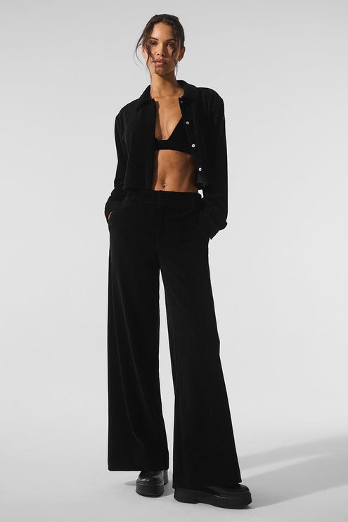 alo Women's Micro Corduroy Cropped Dreamer Button Down - Black