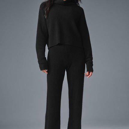 alo Women's Cashmere Plush Waffle Turtleneck Pullover - Black