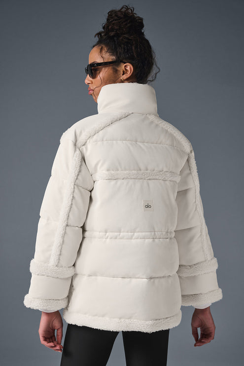 alo Women's Ice Breaker Puffer Jacket - Ivory