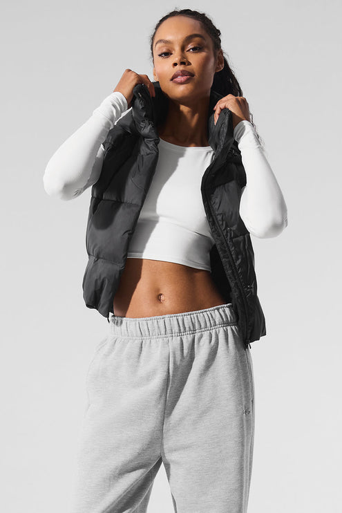 alo Women's Gold Rush Puffer Vest - Black