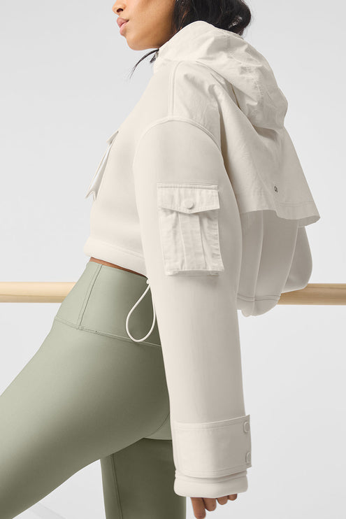 alo Women's Cropped Engage Cargo Parka - Ivory