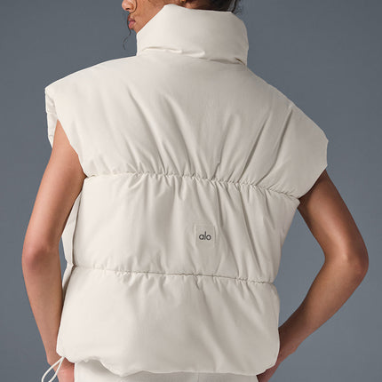 alo Women's Incline Puffer Vest - Ivory