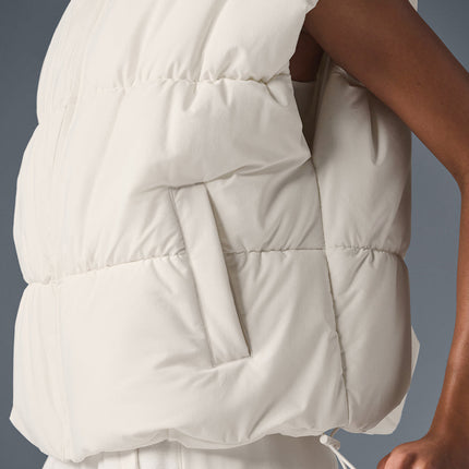 alo Women's Incline Puffer Vest - Ivory