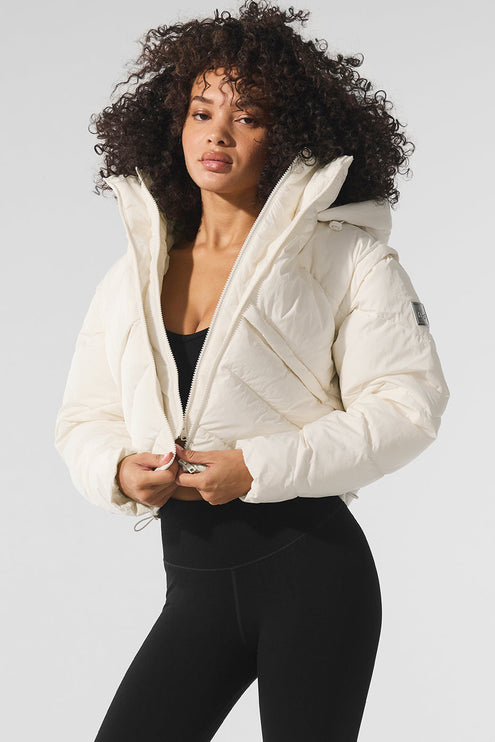 alo Women's Glacier Puffer - Ivory