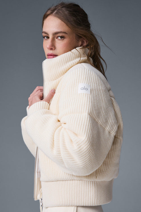 alo Women's Darling Sweater Puffer - Ivory