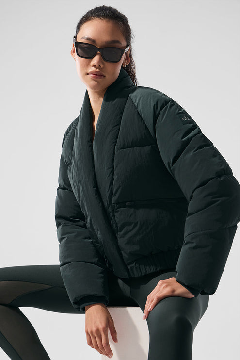 alo Women's Stargazing Puffer - Charcoal Green