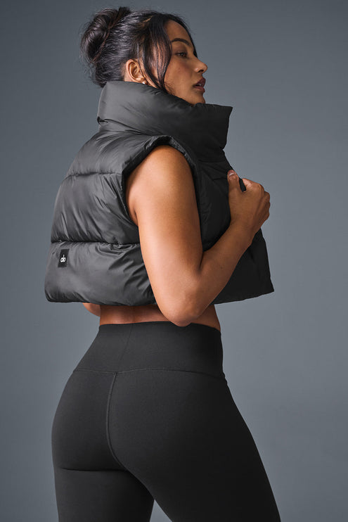 alo Women's Cropped Gold Rush Puffer Vest - Black