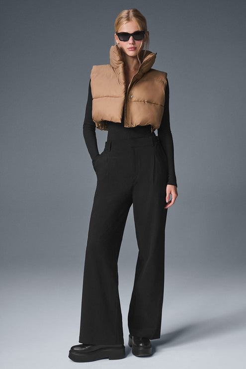 alo Women's Cropped Gold Rush Puffer Vest - Toasted Almond