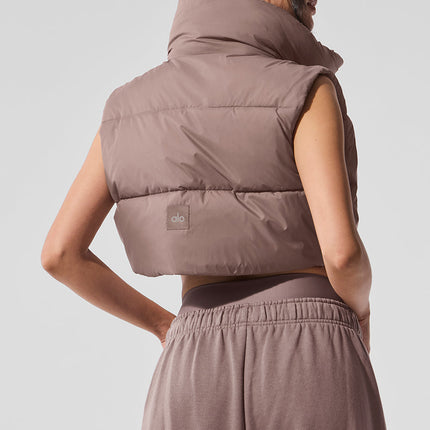 alo Women's Extreme Cropped Gold Rush Puffer Vest - Mushroom