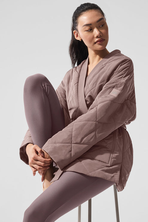 alo Women's Urbanite Wrap Puffer - Mushroom