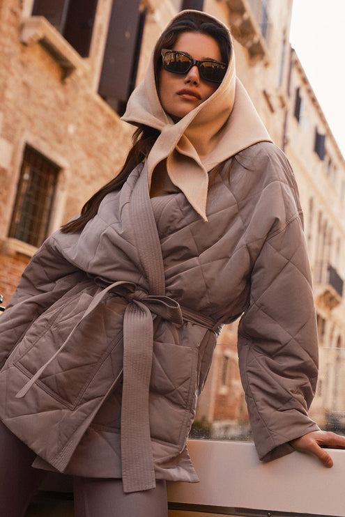 alo Women's Urbanite Wrap Puffer - Mushroom
