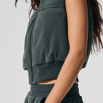 alo Women's Polar Fleece Wintry Mix Vest - Charcoal Green