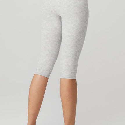 alo Women's Alosoft High-Waist Iconic 90's Capri - Athletic Heather Grey