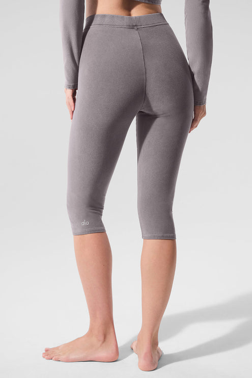 alo Women's Washed Alosoft High-Waist Iconic 90's Capri - Cool Grey Wash
