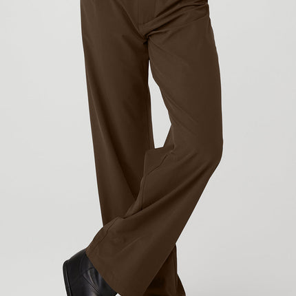 alo Women's Mid-Rise Showdown Trouser - Espresso