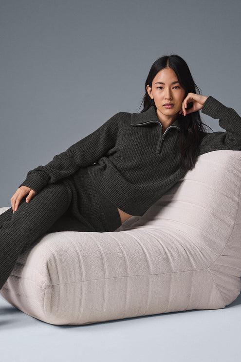 alo Women's Cashmere High-Waist Plush Waffle Pant - Dark Heather Grey