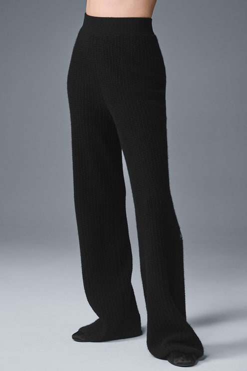 alo Women's Cashmere High-Waist Plush Waffle Pant - Black