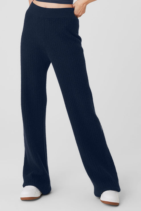 alo Women's Cashmere High-Waist Plush Waffle Pant - Navy