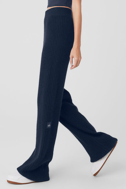 alo Women's Cashmere High-Waist Plush Waffle Pant - Navy