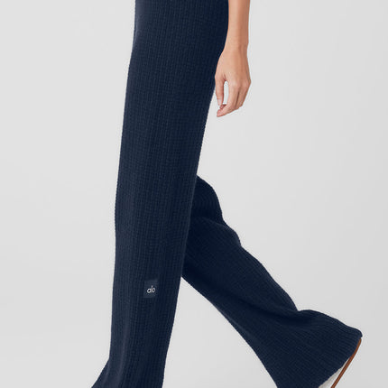 alo Women's Cashmere High-Waist Plush Waffle Pant - Navy