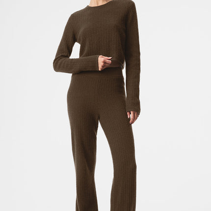 alo Women's Cashmere High-Waist Plush Waffle Pant - Espresso
