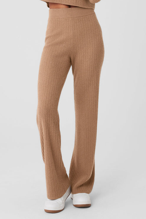 alo Women's Cashmere High-Waist Plush Waffle Pant - Toasted Almond
