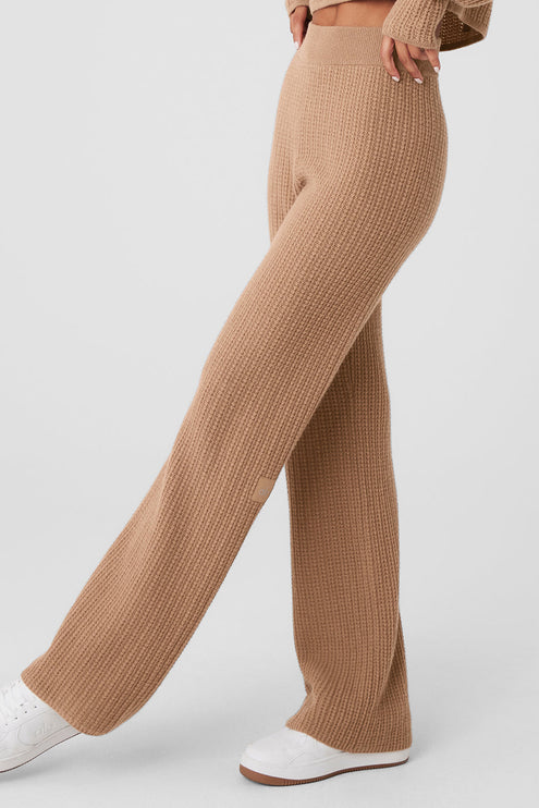 alo Women's Cashmere High-Waist Plush Waffle Pant - Toasted Almond