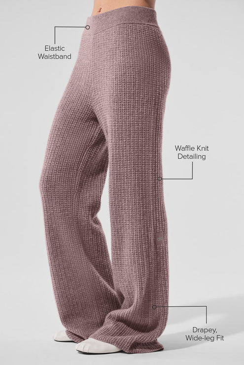 alo Women's Cashmere High-Waist Plush Waffle Pant - Mushroom Heather
