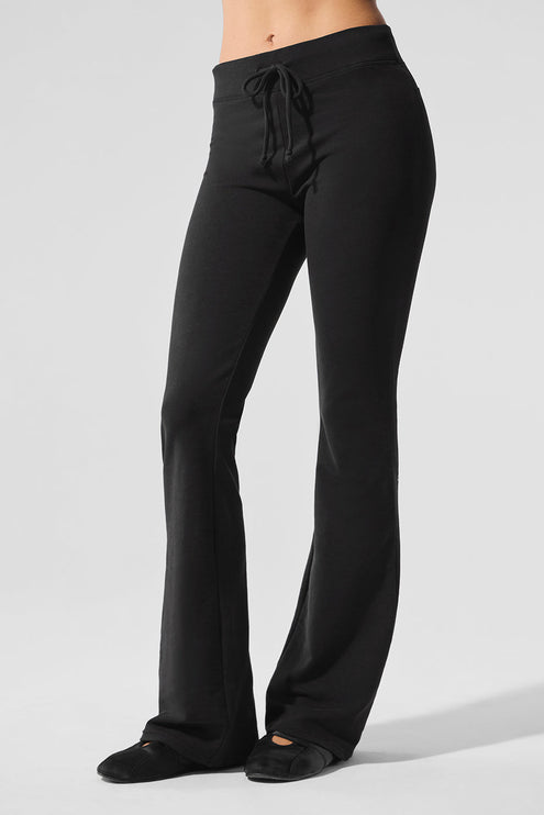 alo Women's Sway Bootcut Sweatpant - Black