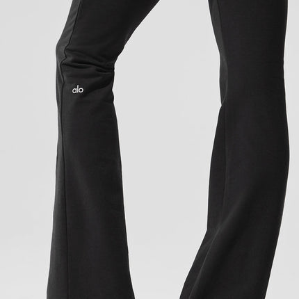 alo Women's Sway Bootcut Sweatpant - Black