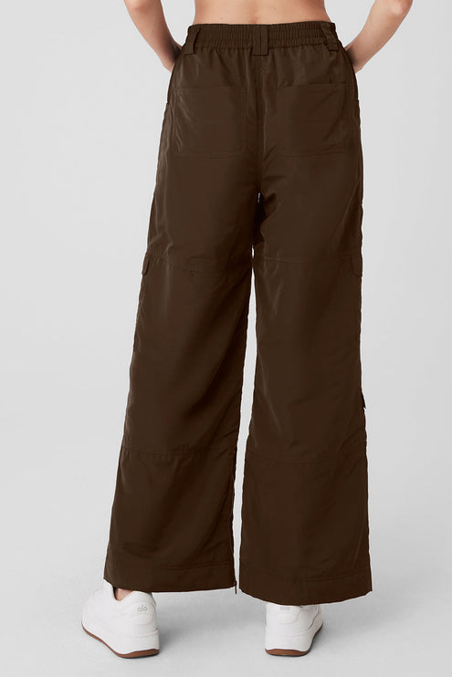 alo Women's High-Waist Ski-Moto Puffer Pant - Espresso
