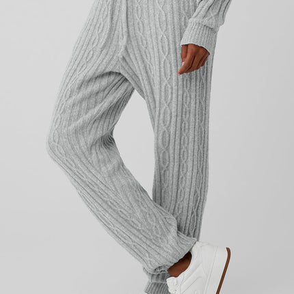 alo Women's Cable Knit Winter Bliss Pant - Athletic Heather Grey