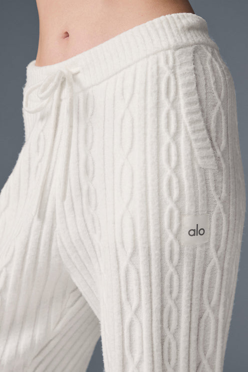 alo Women's Cable Knit Winter Bliss Pant - Ivory