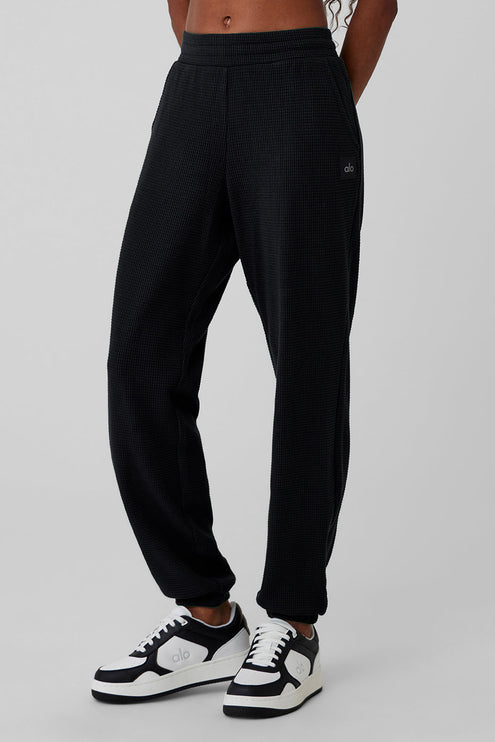 alo Women's Waffle Weekend Escape Jogger - Black