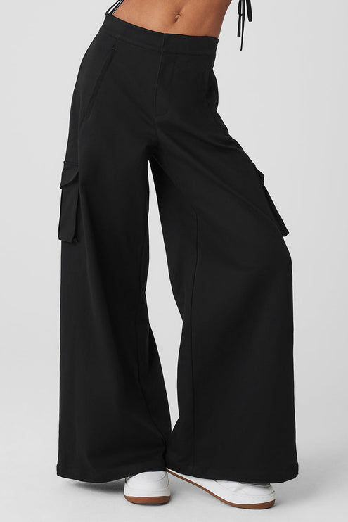 alo Women's Show Off Cargo Wide Leg Trouser (Long) - Black